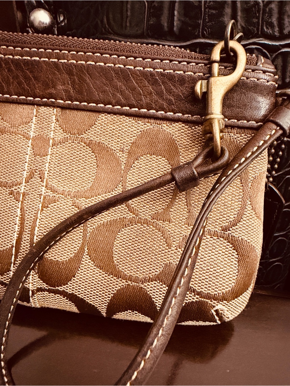 Authentic 8 X 5 Coach Brown Signature Canvas Wristlet with Leather Trim - Picture 3 of 3
